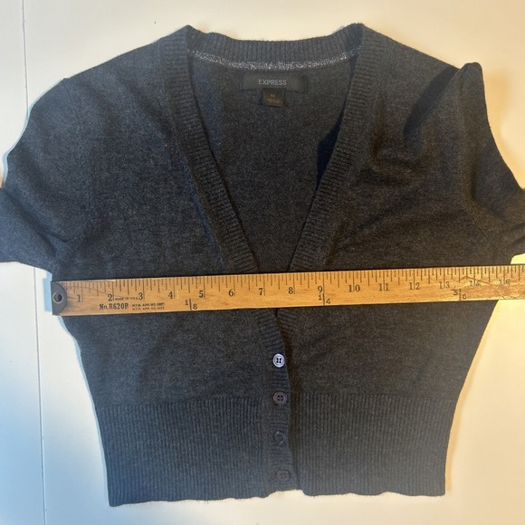 Express Sweater Womens‎ Gray Cardigan Cropped Knit Retro Y2K Bella M - Picture 7 of 8